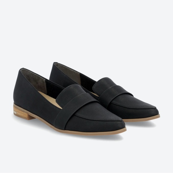 Black Women's Loafers - Picture 1 of 5